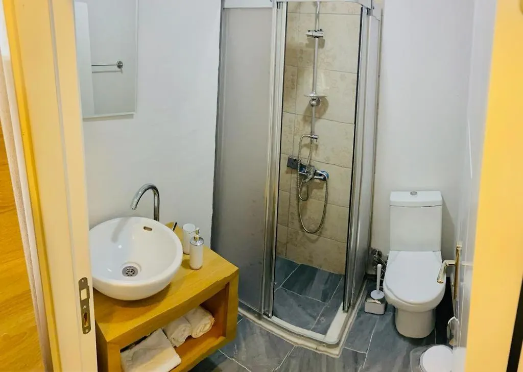 Çeşme 1989 Hotel Sebat